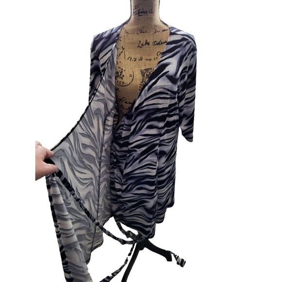 Kiyonna wrap Dress   - Picture 4 of 4